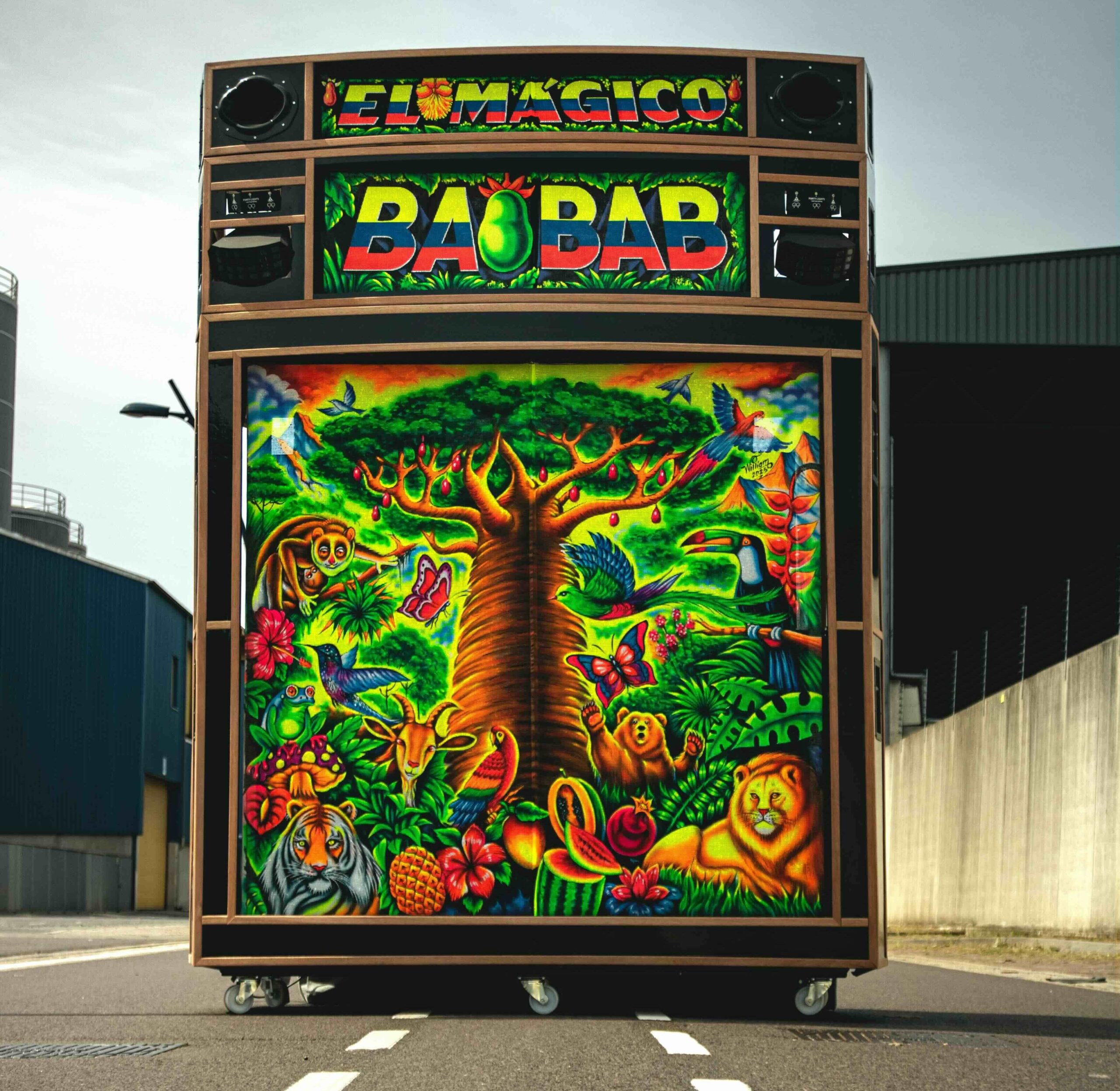 El Magico Baobab low